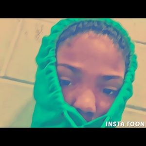 Meet your Posher, Addison